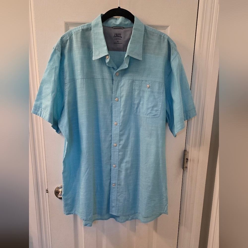 Izod Men's Cotton Aqua Short Sleeve Button Down Shirt, Size XL (1206)
